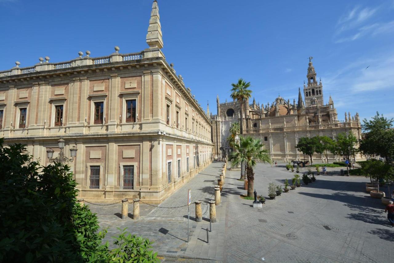 Luxury Apartment With Views To Alcazar, Cathedral And Giralda. Seville Ngoại thất bức ảnh